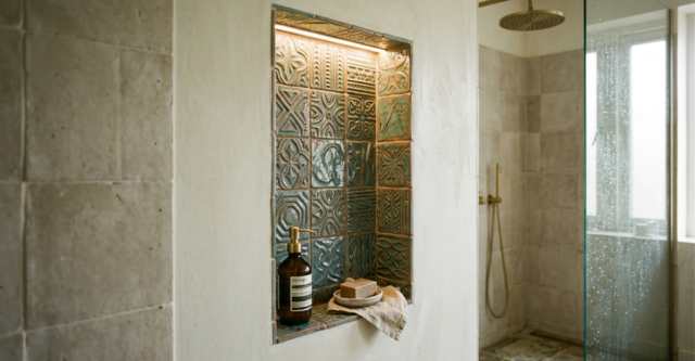relief-tegels-badkamer