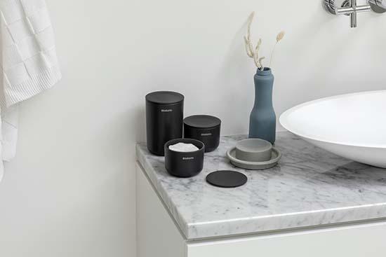 ReNew_Storage_Pots_set_of_3_-_Dark_Grey_-_8710755281303_Brabantia_300dpi_6720x4480px_6_NR-22438.jpg