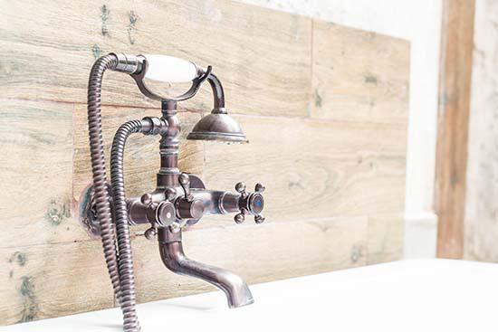 beautiful-vintage-faucets.jpg