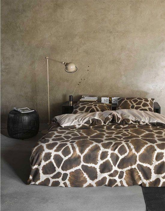 giraffe_duvet_cover_brown_400367_100_118_lr_s1_p.jpg