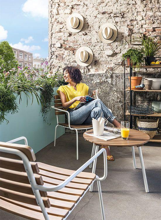 vrouw-op-balkon.jpg