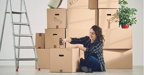 Sparen voor de uitzet maakt een verhuizing makkelijker