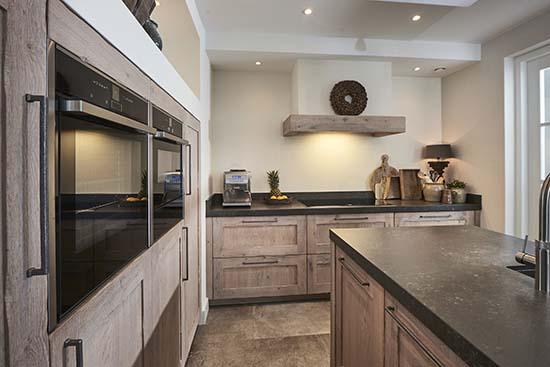 Verbazingwekkend Een keuken met spoeleiland op 14m2: het kan! | Keuken inrichten GX-48