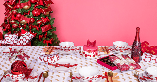 HEMA ♥ Viktor&Rolf  introduceren limited edition ‘jingle bows kerstcollectie’