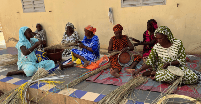 Een mand vol cultuur: De charme van Afrikaans vlechtwerk