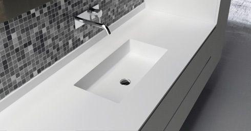 Puurwit solid surface wastafels